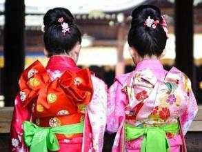 想不到日本女人和服真正用处竟是3